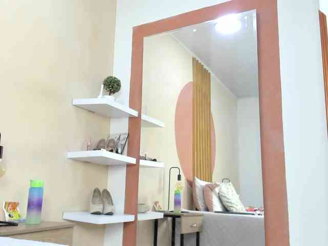 NatashaJurado webcam