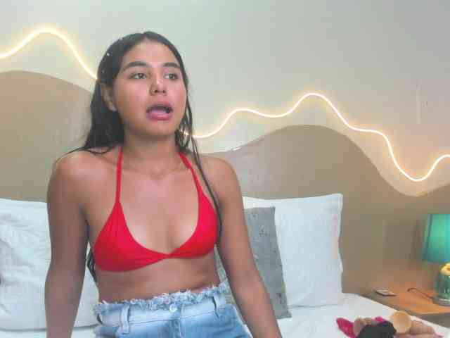 NatashaJurado webcam