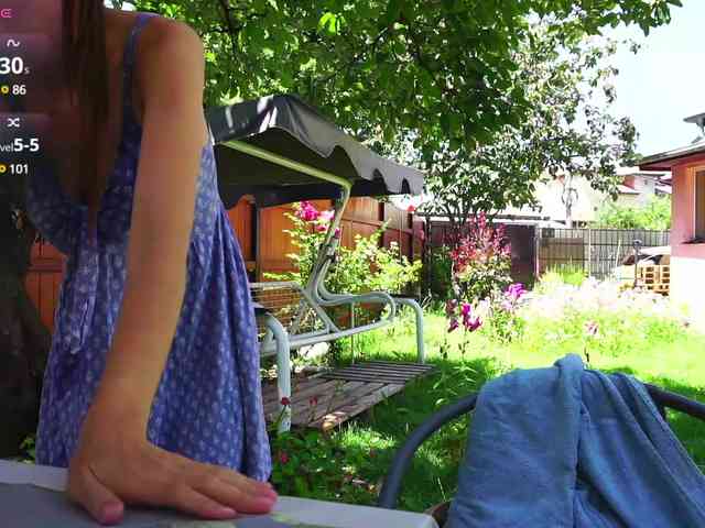 Miss-Bia webcam