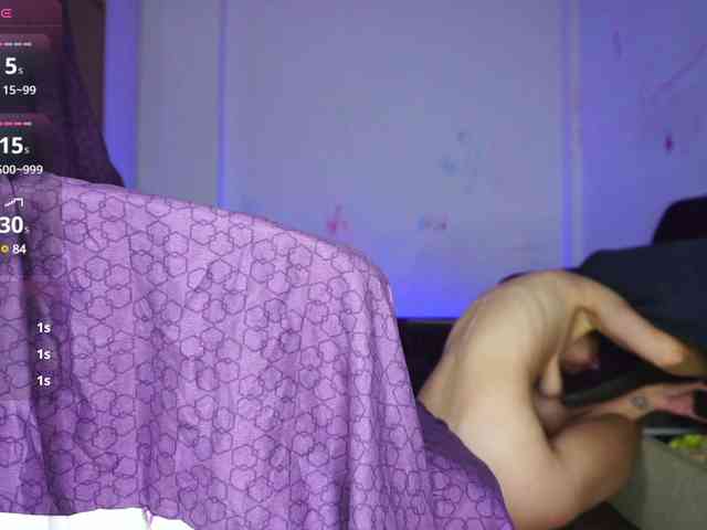 Miss-Bia webcam