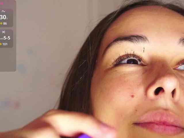 Miss-Bia webcam