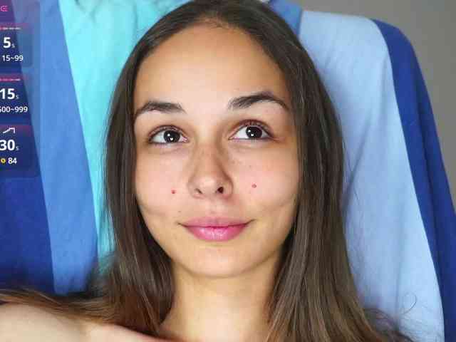Miss-Bia webcam