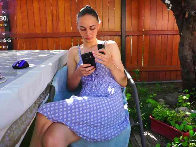 chatroom free Miss-Bia