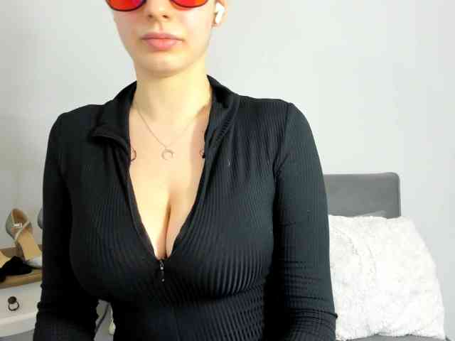 CarliSecret webcam