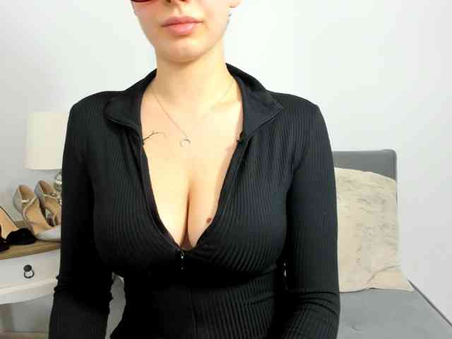 CarliSecret webcam