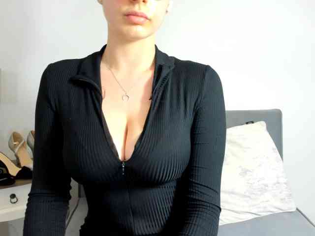 CarliSecret webcam