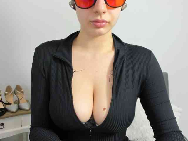 CarliSecret webcam