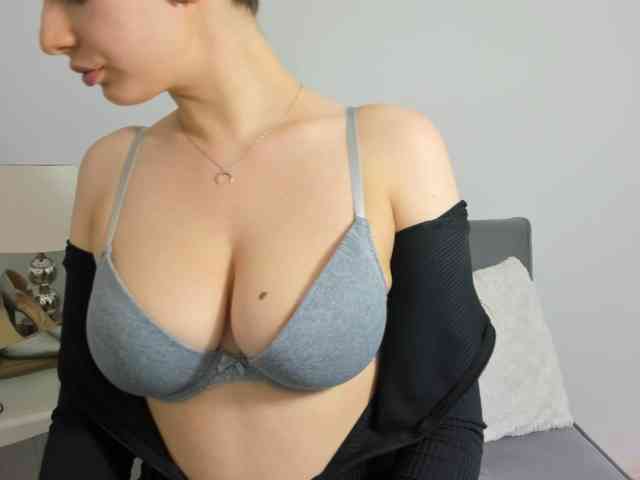 CarliSecret webcam