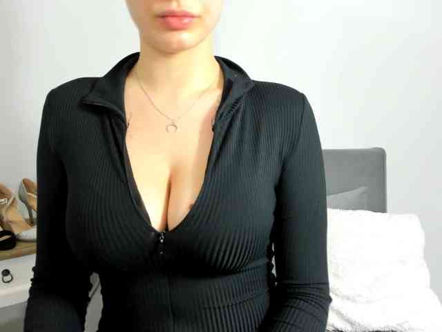 CarliSecret webcam