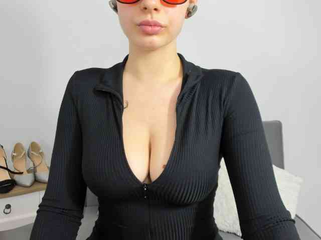 CarliSecret webcam