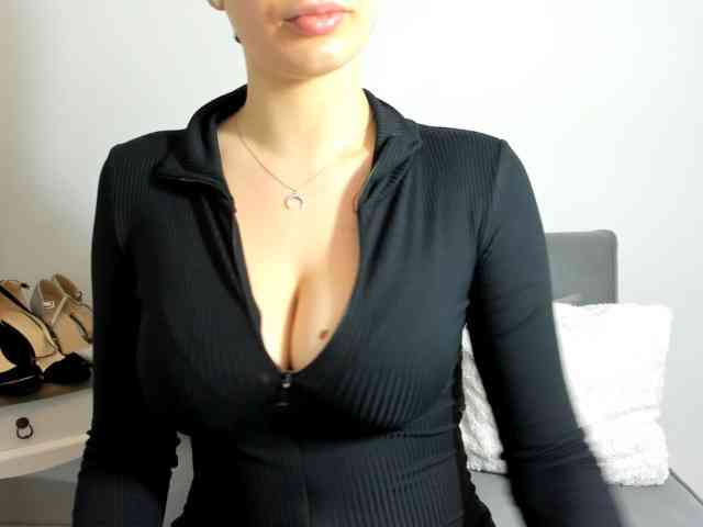 CarliSecret webcam