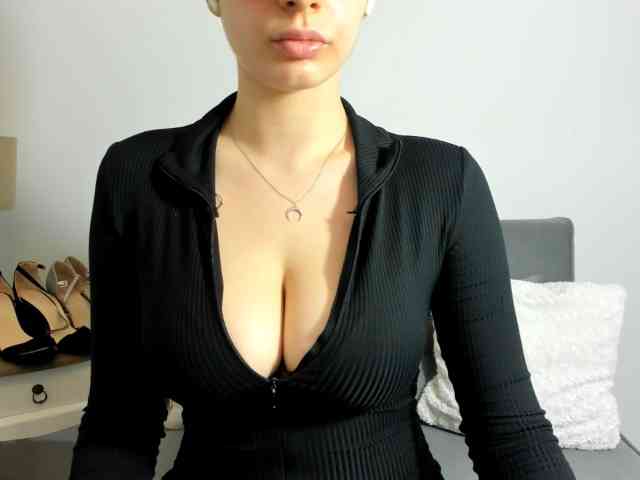 CarliSecret webcam