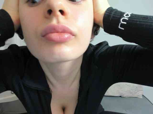 CarliSecret webcam