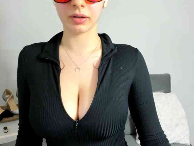 CarliSecret webcam