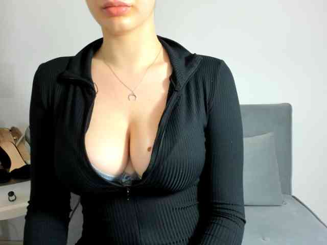 CarliSecret webcam