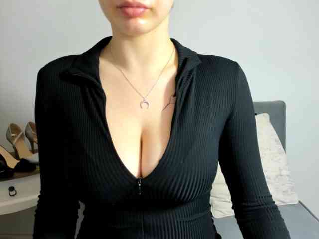 CarliSecret webcam