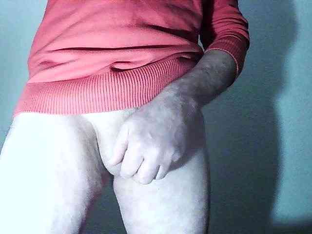 PAUL-fr Live Webcam on BongaCams