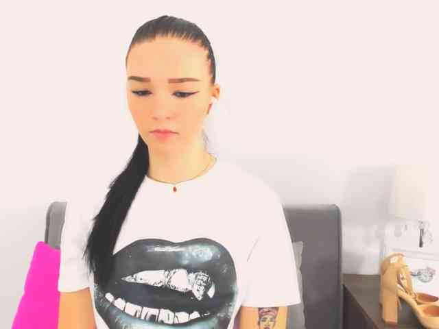 AvaPretty webcam