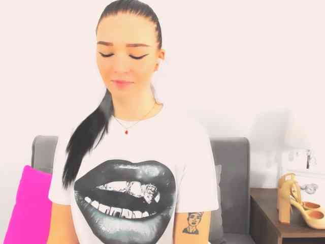 AvaPretty webcam