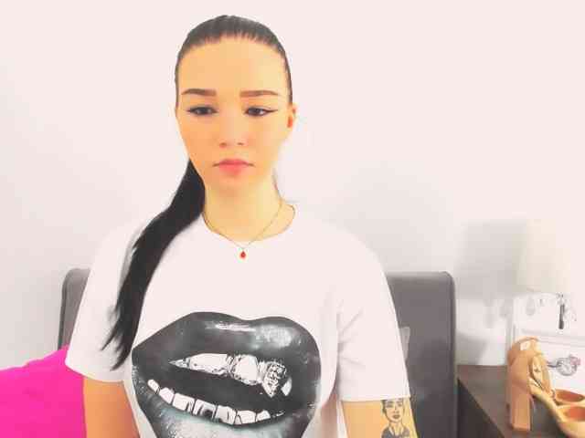 AvaPretty webcam