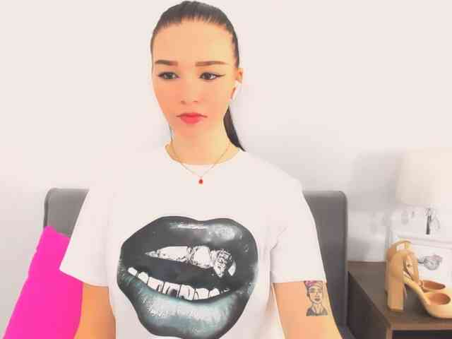 AvaPretty webcam