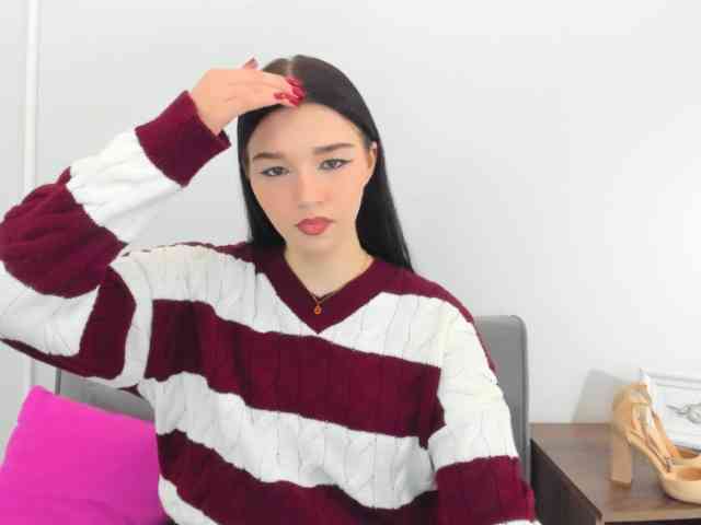 AvaPretty webcam