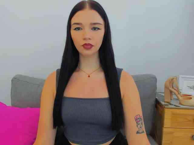 AvaPretty webcam