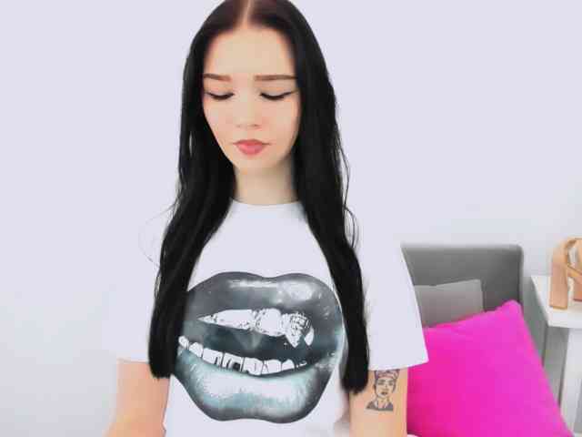 AvaPretty webcam