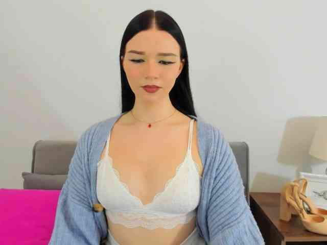 AvaPretty webcam