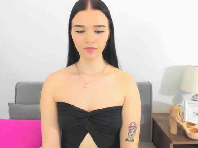 AvaPretty webcam
