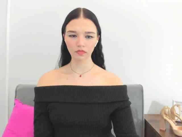 AvaPretty webcam
