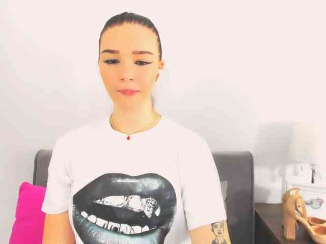 AvaPretty webcam