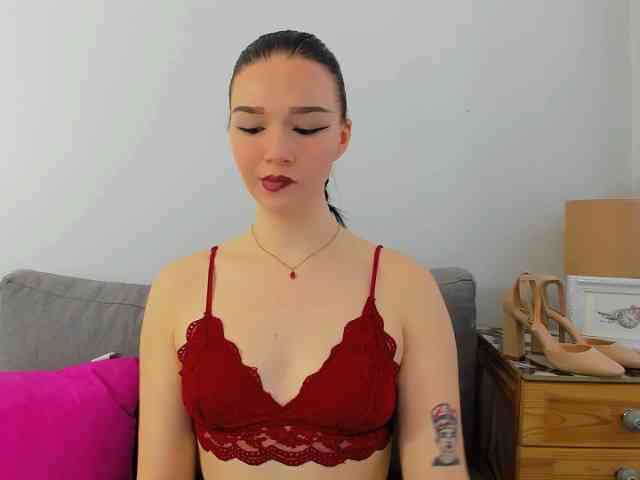 AvaPretty webcam
