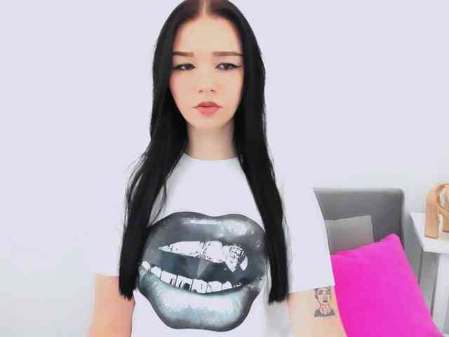 AvaPretty webcam