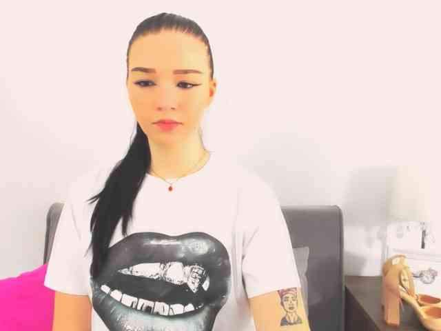 AvaPretty webcam