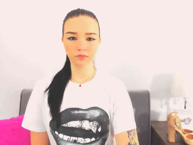 AvaPretty webcam