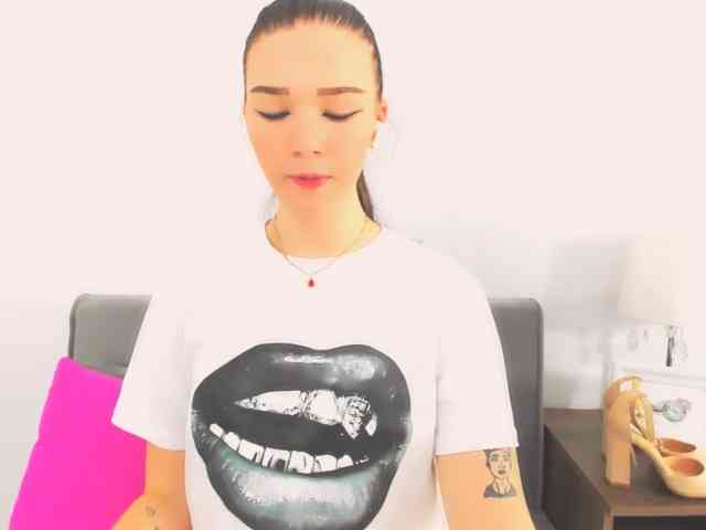 AvaPretty webcam