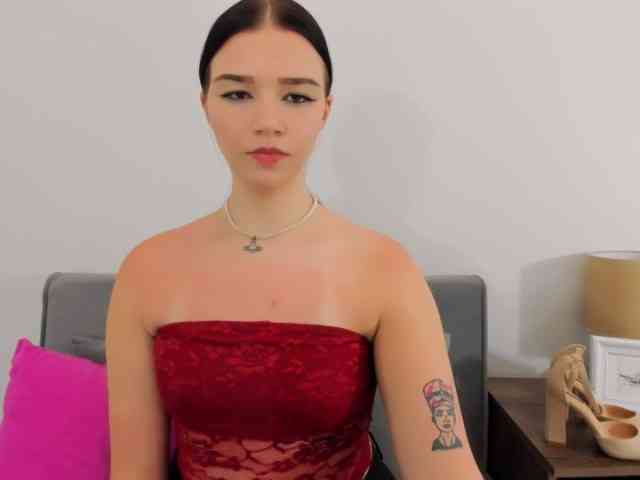 AvaPretty webcam