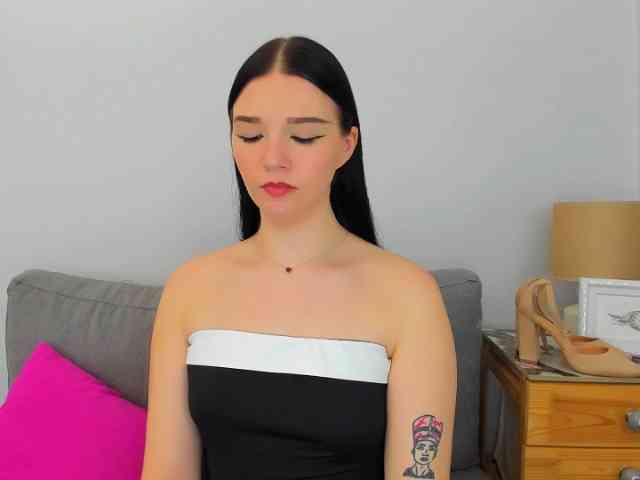 AvaPretty webcam