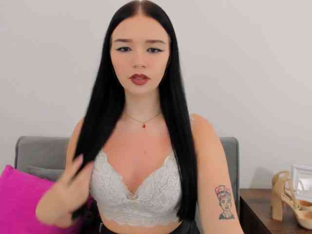 AvaPretty webcam