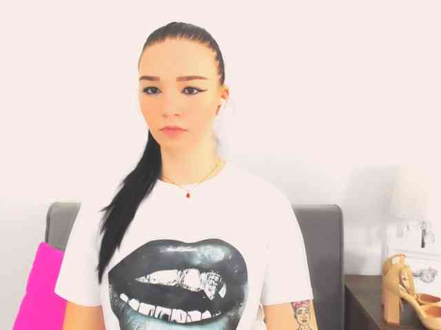 AvaPretty webcam