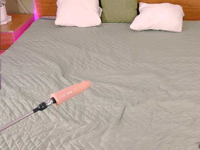 britneyfox's BongaCams show and profile