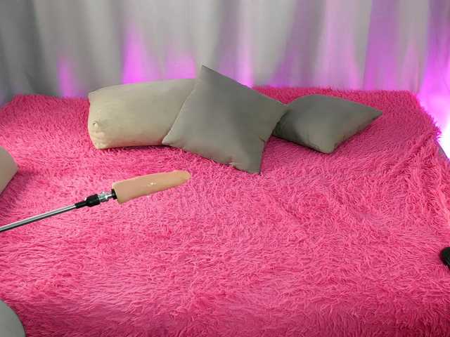 britneyfox's BongaCams show and profile