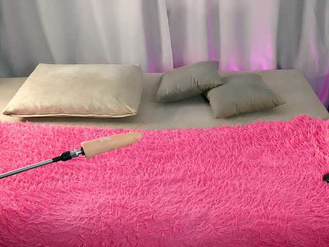 britneyfox's BongaCams show and profile