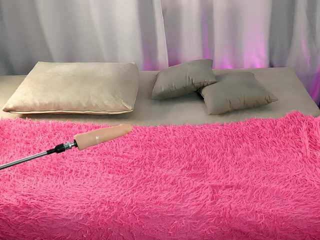 britneyfox's BongaCams show and profile