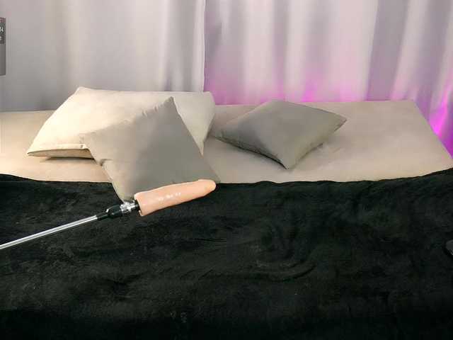 britneyfox's BongaCams show and profile