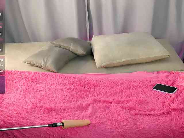 britneyfox Live Webcam on BongaCams