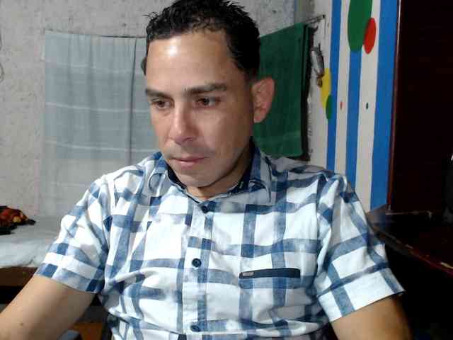 Danielcomplaciente Danielcomplaciente