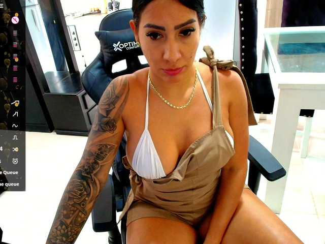 pamelafit's BongaCams show and profile