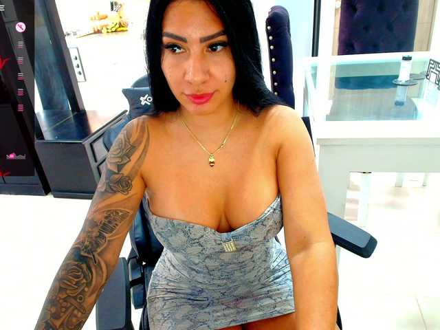 pamelafit's BongaCams show and profile